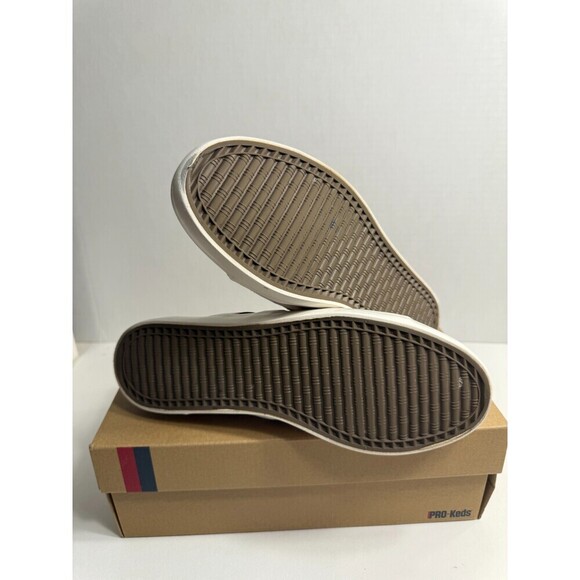 .7072 Keds Royal Plus White/Navy-US 8 Mens - Picture 4 of 5